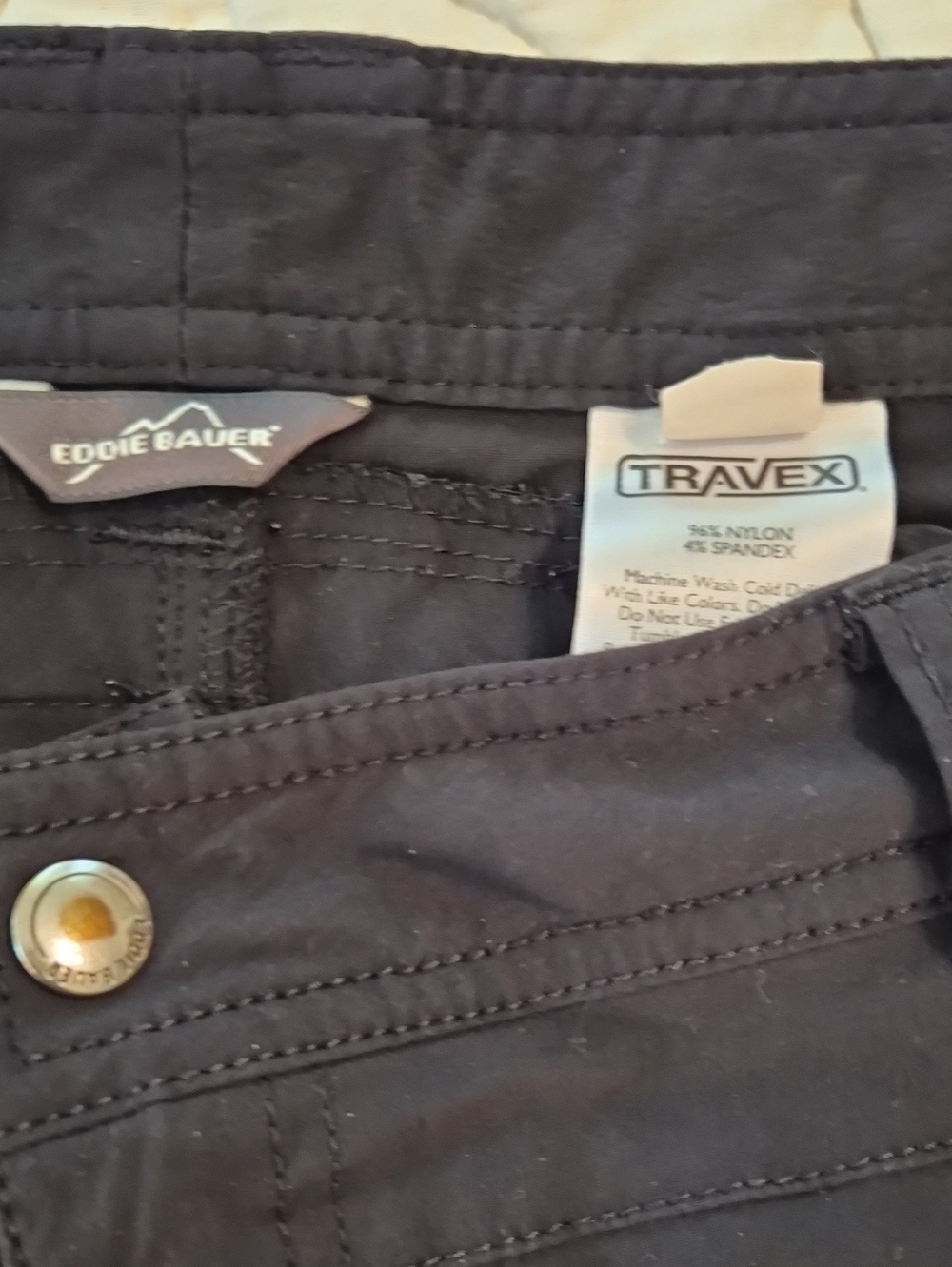 Eddie Bauer Tall Black Travex Cargo Pants - Size 16T - Picture 6 of 7
